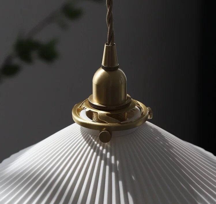 Elegant Asian Style Ceramic Table Lamp