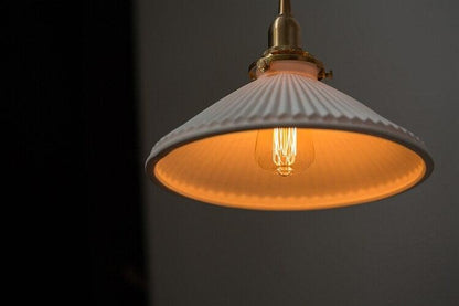 Elegant Asian Style Ceramic Table Lamp