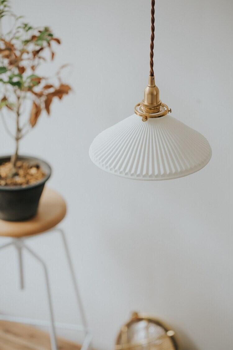 Elegant Asian Style Ceramic Table Lamp