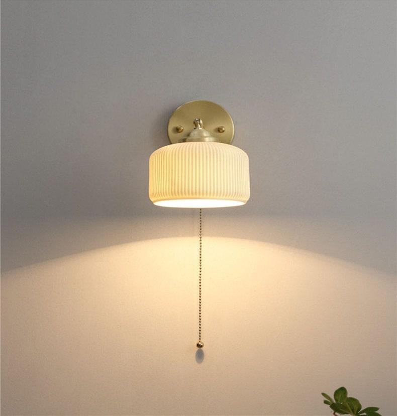 Classic Round Ceramic Wall Light with Bulb