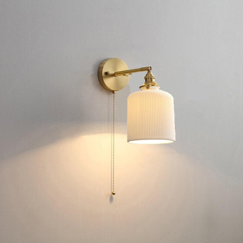 Classic Round Ceramic Wall Light with Bulb