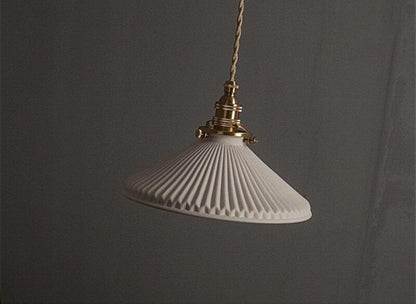 Elegant Asian Style Ceramic Table Lamp