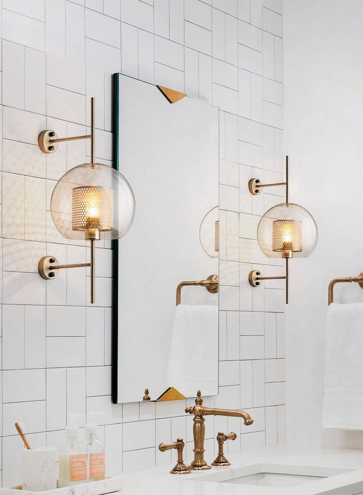 Elegant Clear Table Lamp