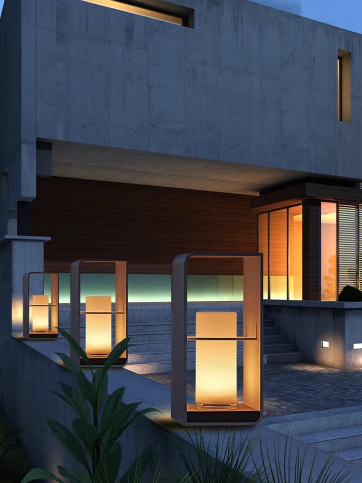 Elegant Outdoor Table Lamp