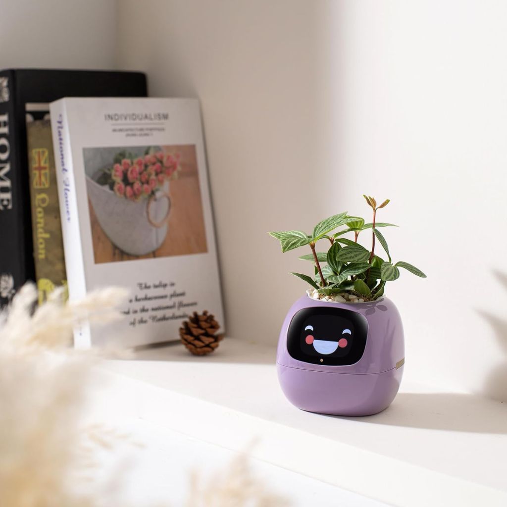 Smart WiFi Planter with 70 LED Animations