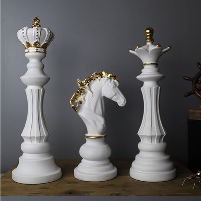Colorful Japanese Style Chess Decor Figure