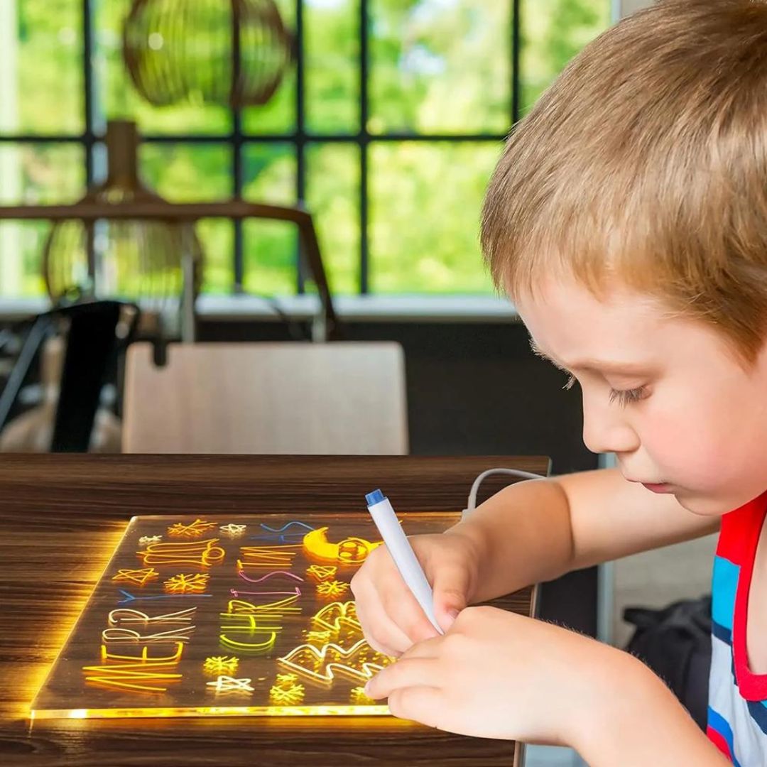 Colorful Kids LED Light Up Drawing Pad