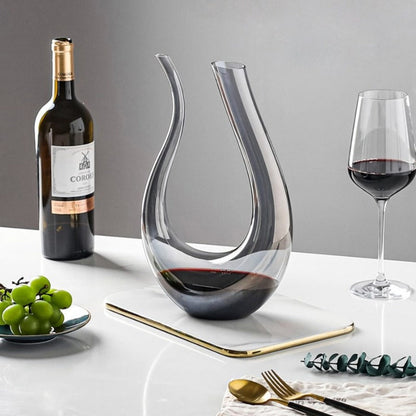 Luxury Glass Wine Decanter For Smooth Pouring