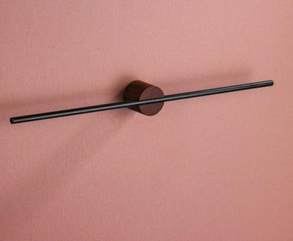 Sleek Aluminum Towel Bar For Contemporary Bathrooms