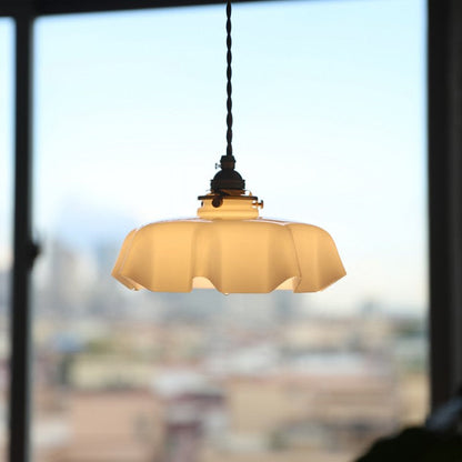 Elegant White Flower Pendant Light For Home Decor