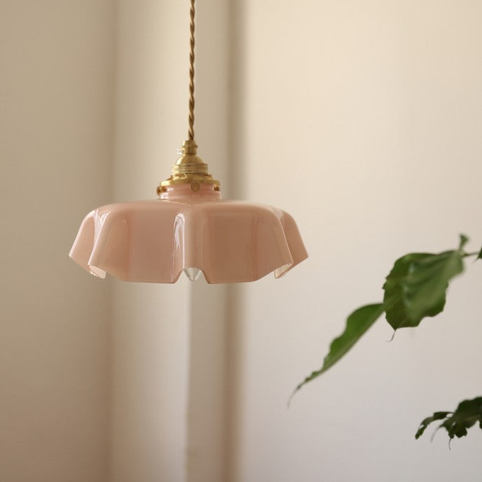 Elegant White Flower Pendant Light For Home Decor