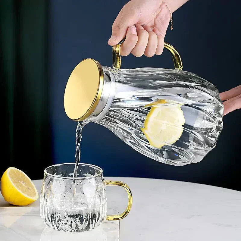 Clear Water Pitcher With Metal Lid And Tumblers