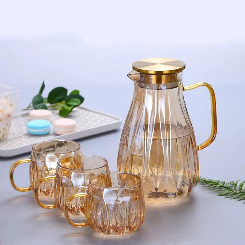 Clear Water Pitcher With Metal Lid And Tumblers