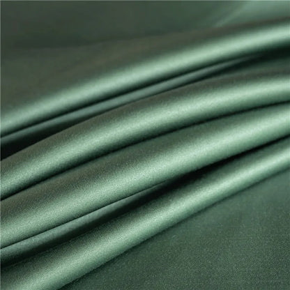 Soft Mulberry Bed Cover - Premium Solid Duvet